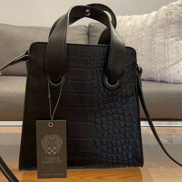 Vince Camuto croc crossbody - Picture 1 of 3